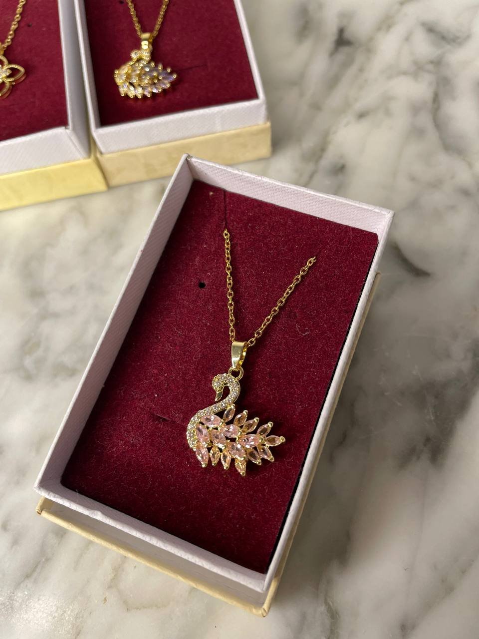 Collier SWAN عقد البجعة ROSE acier inoxydable dorée